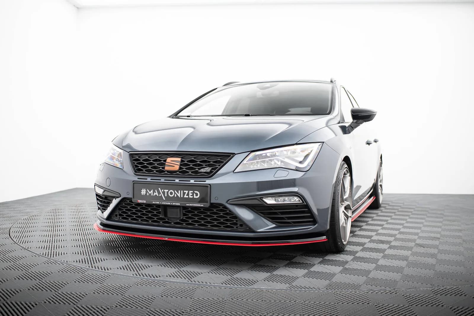 Передній сплітер V.3 Seat Leon Maxton Cupra / FR Mk3 FL - фото My Tuning Lab