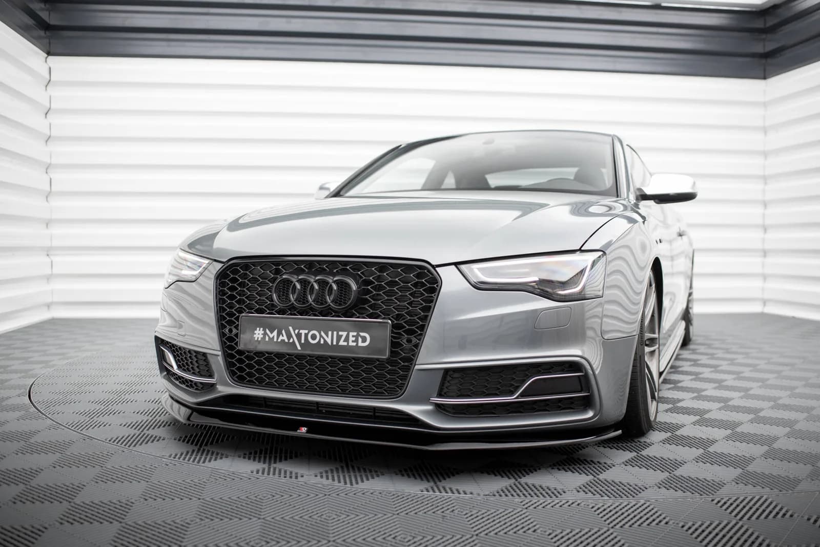 Передній сплітер V.1 Maxton Audi S5/A5 S-Line 8T Facelift - фото My Tuning Lab