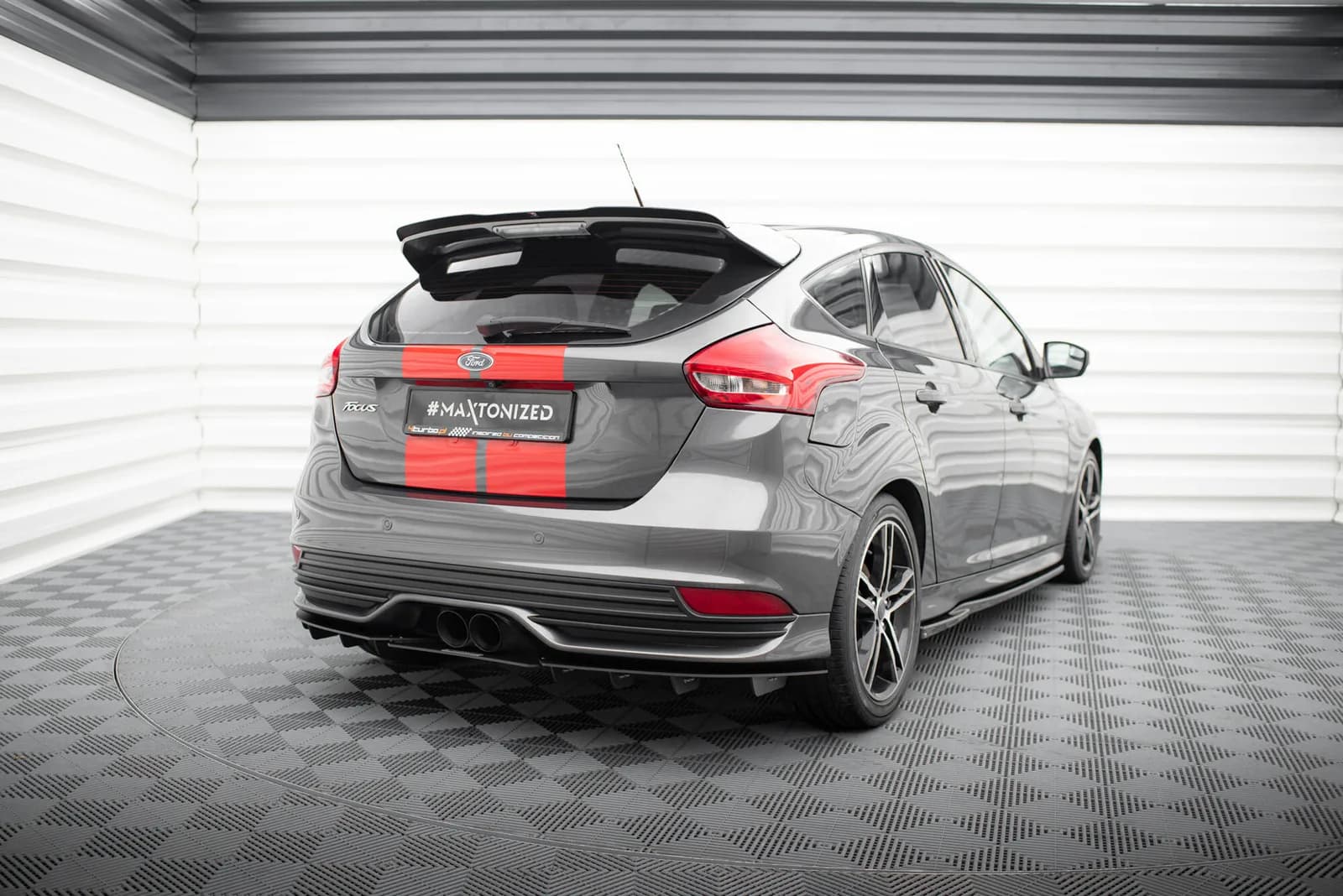 Задній дифузор Maxton Ford Focus ST MK3 FL - фото My Tuning Lab
