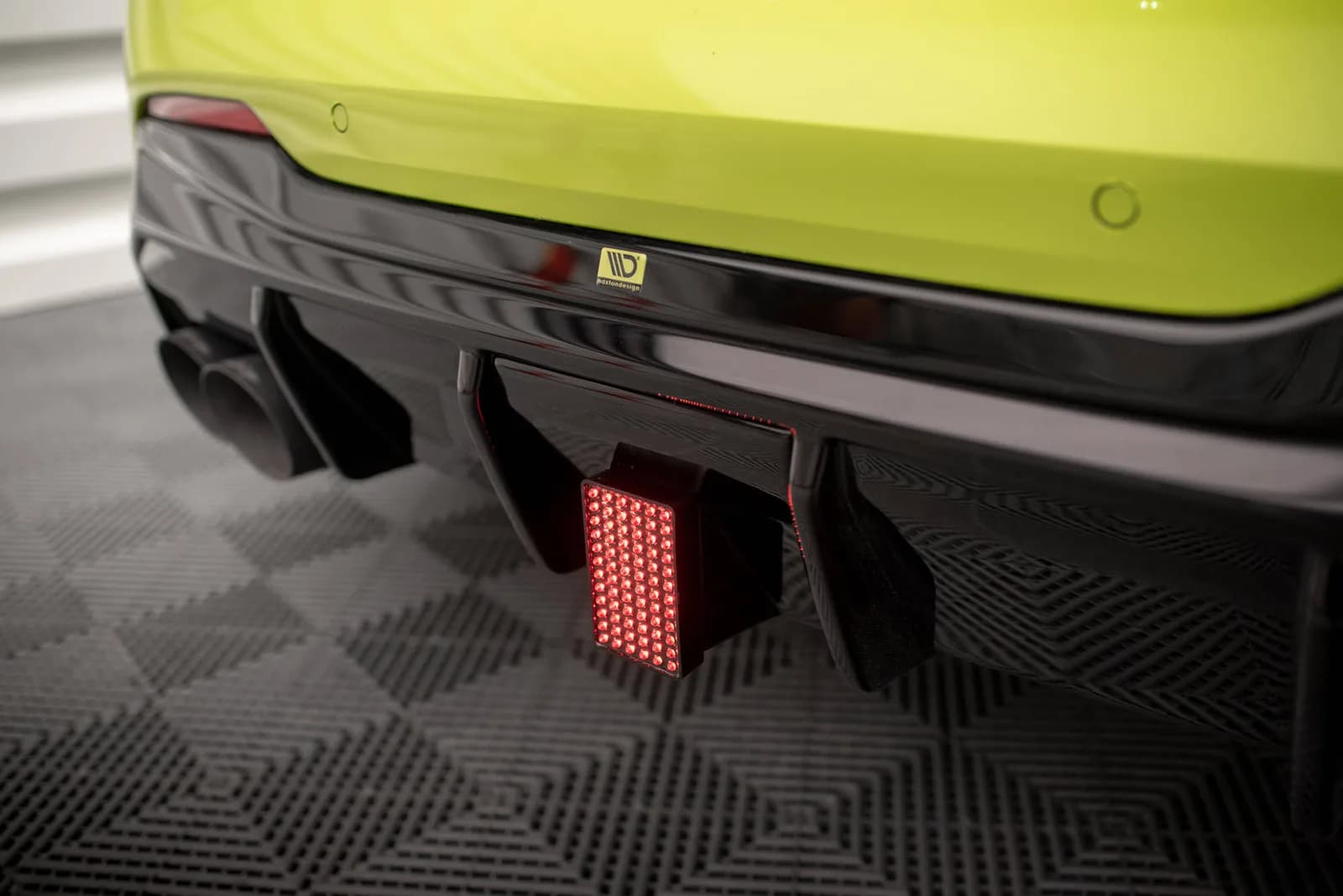 LED-світло Stop Maxton BMW 1 F40 M-пакет/ M135i / 128ti - фото My Tuning Lab