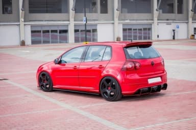 Задній дифузор Maxton Volkswagen Golf MK5 R32 - фото My Tuning Lab