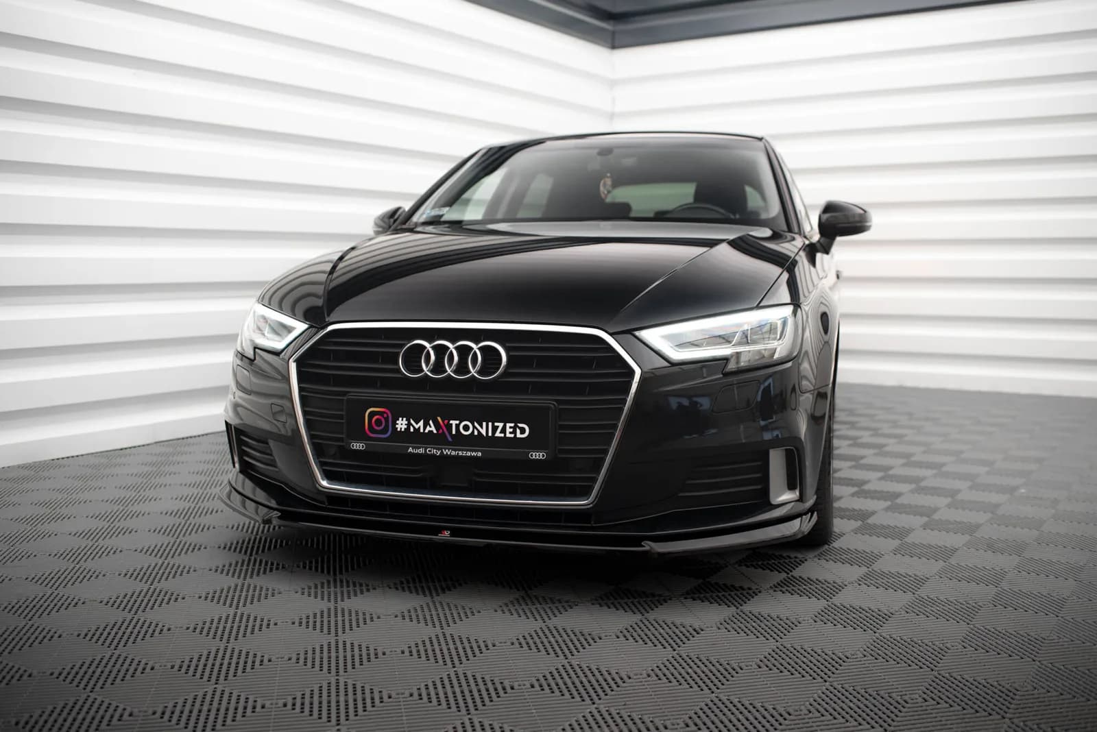 Передній сплітер V.2 Maxton Audi A3 Sportback 8V Facelift - фото My Tuning Lab