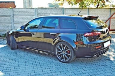 Даховий спойлер Maxton Alfa Romeo 159 Sportwagon (чорний глянець) - фото My Tuning Lab