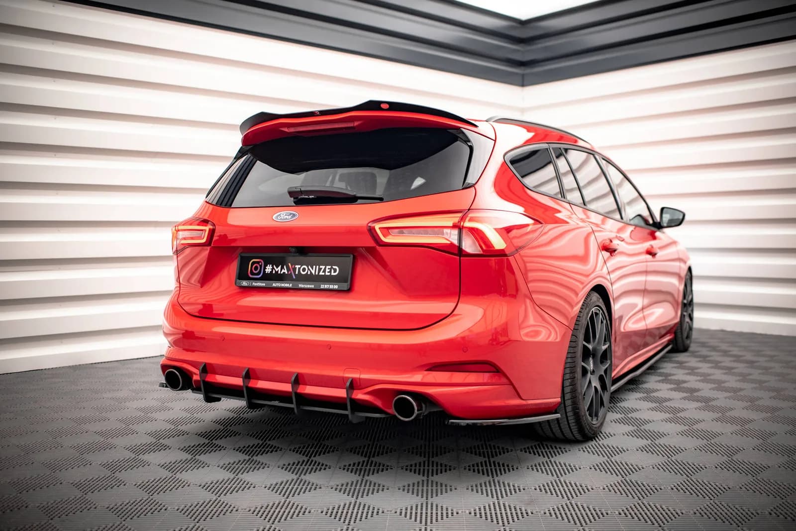Задній дифузор Street Pro Maxton Ford Focus Estate ST Mk4 - фото My Tuning Lab