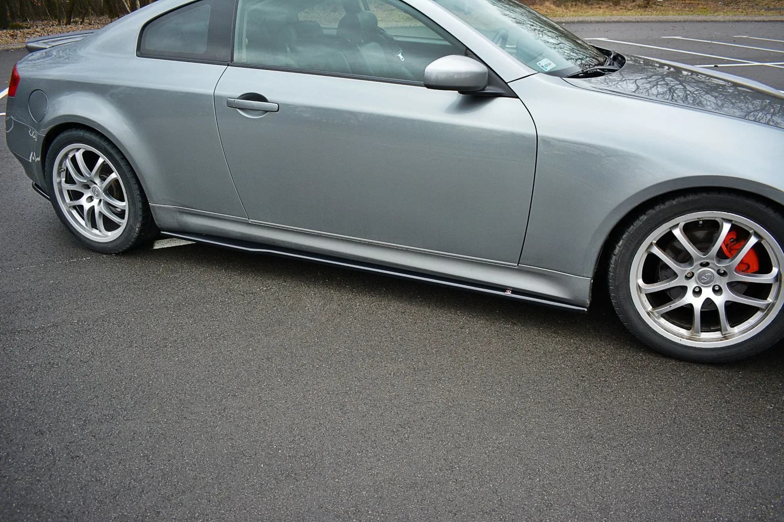 Накладки на пороги Maxton Infiniti G35 Coupe (чорний глянець) - фото My Tuning Lab