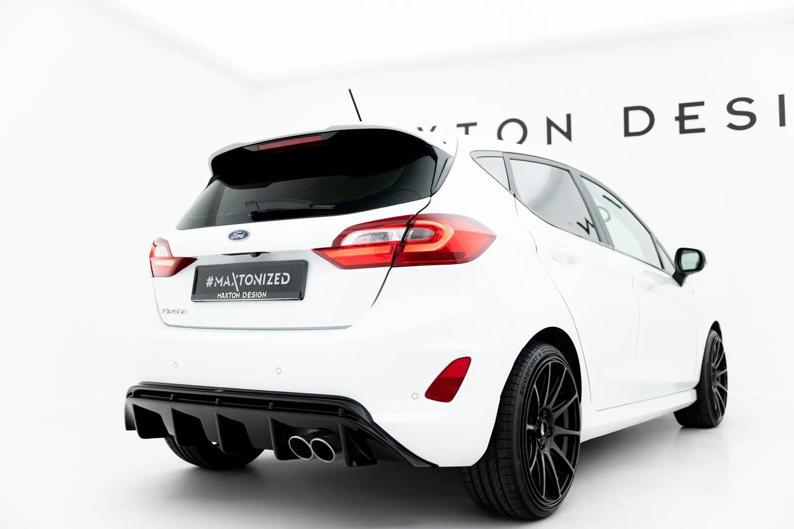 Задня накладка V.2 Maxton Ford FIesta Mk8 ST - фото My Tuning Lab