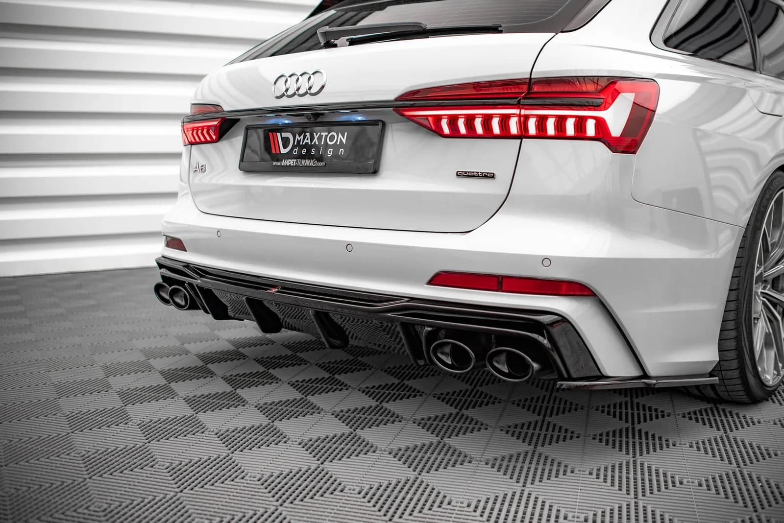 Задня накладка + Atrapa Вихлопu Maxton Audi A6 S-Line / S6 C8 / C8 Facelift - фото My Tuning Lab
