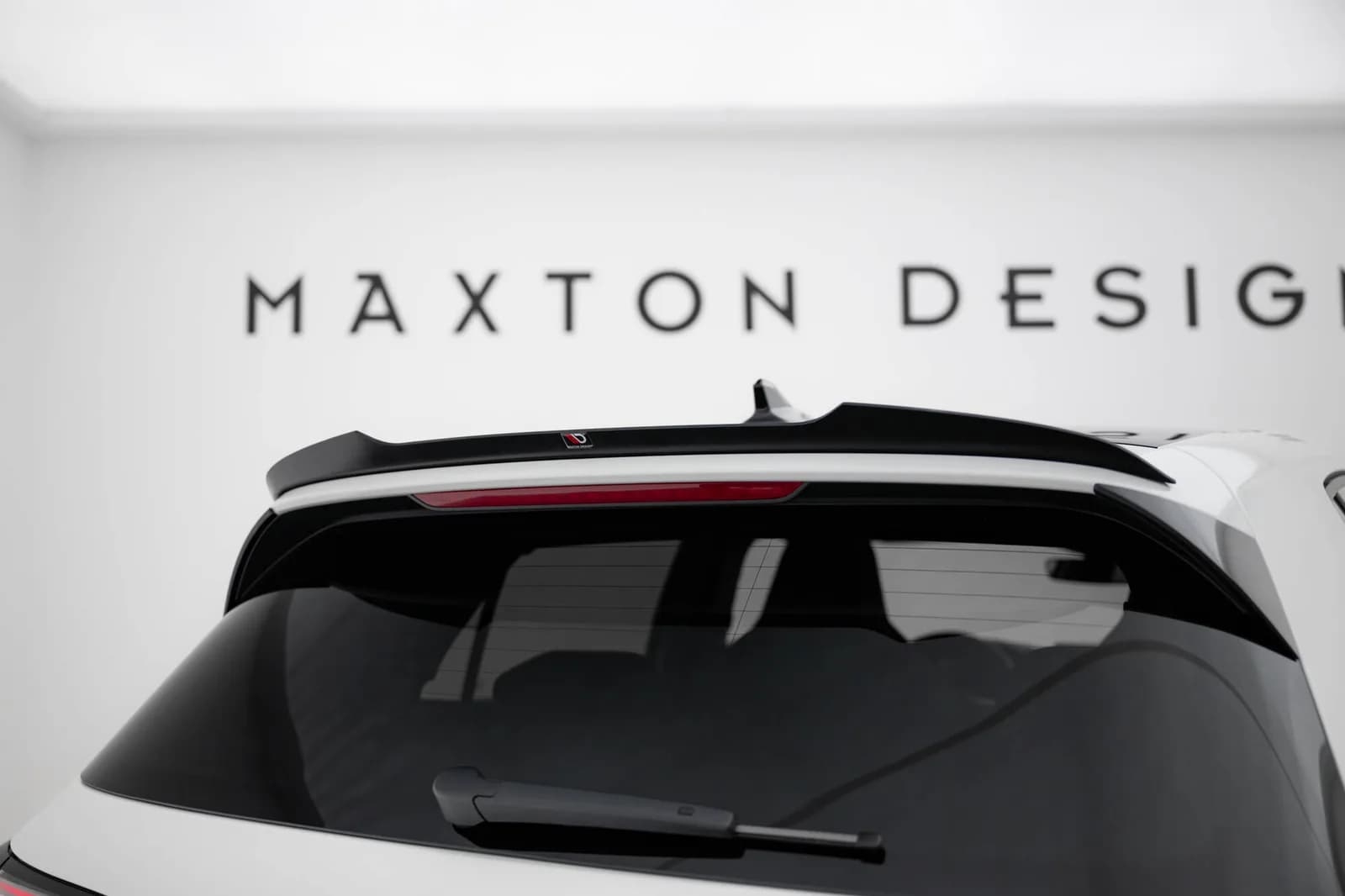 Спойлер V.1 Maxton Volkswagen Golf GTI / GTE / GTD / R-Line / R Mk8 - фото My Tuning Lab