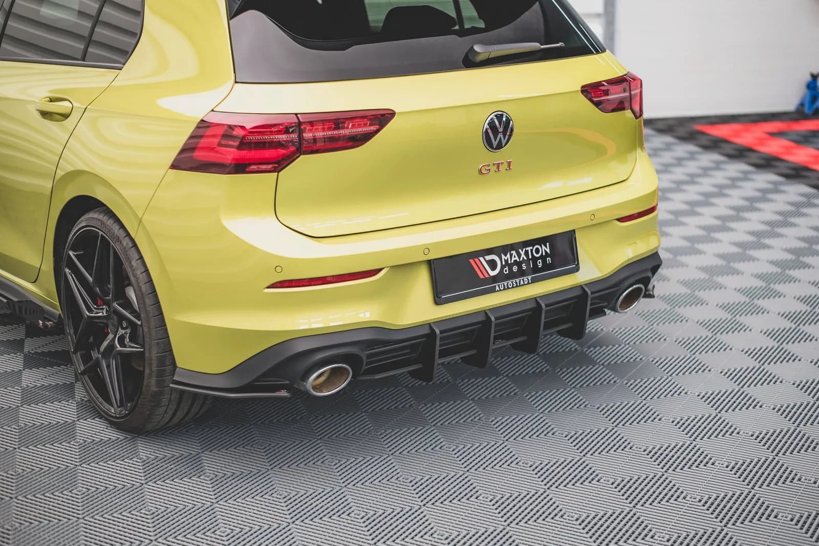 Задній дифузор Racing Durability V.2 Maxton Volkswagen Golf 8 GTI Clubsport - фото My Tuning Lab