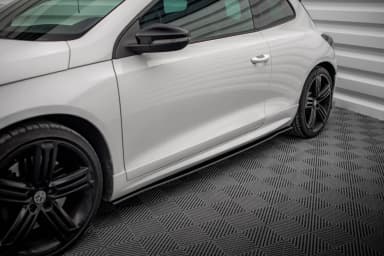 Накладки на пороги Street Pro Maxton Volkswagen Scirocco R Mk3 / Mk3 Facelift - фото My Tuning Lab