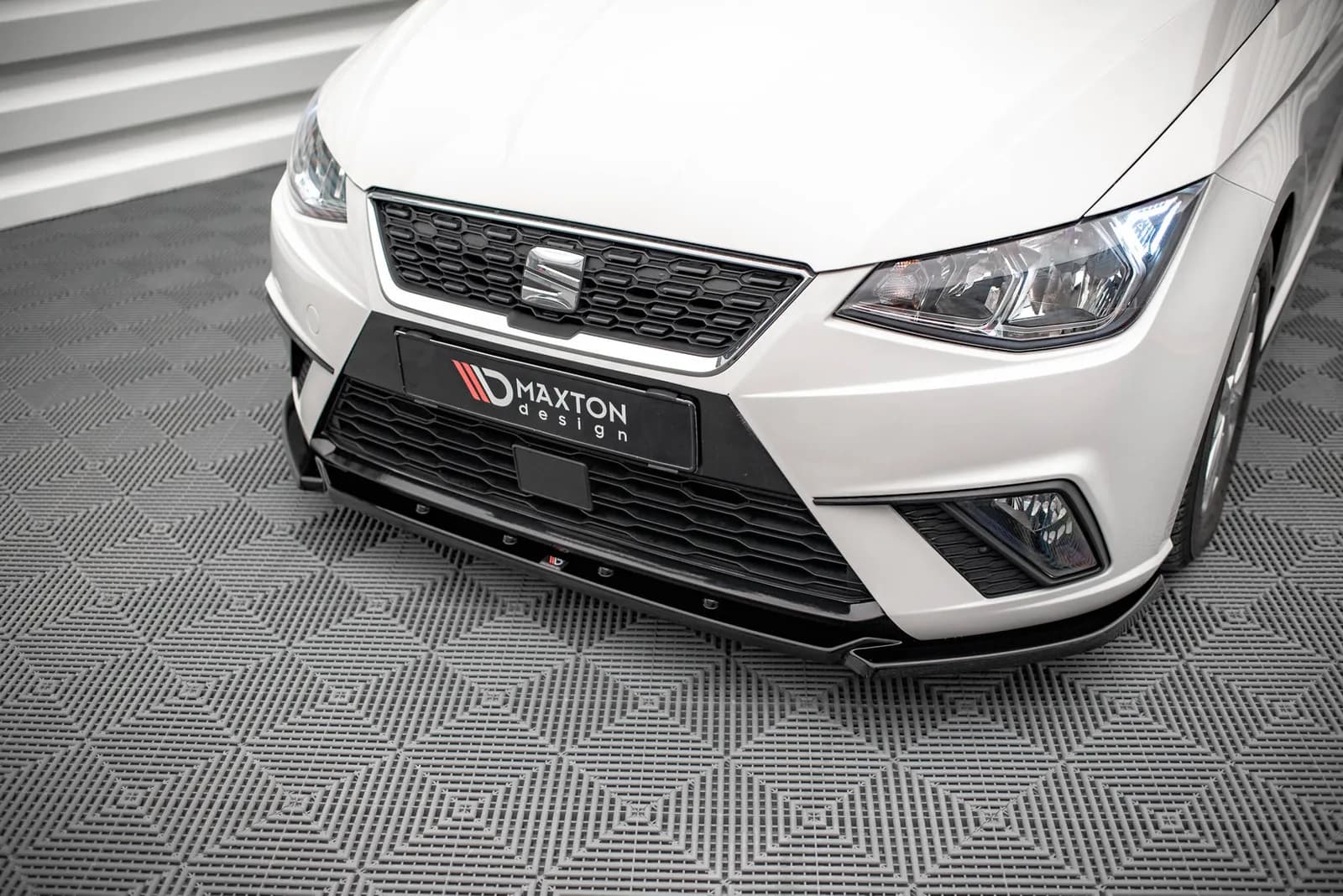 Передній сплітер V.2 Maxton Seat Ibiza FR/ Standard Mk5 - фото My Tuning Lab