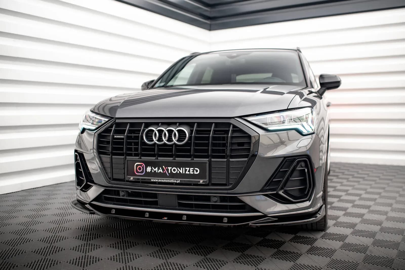 Передній сплітер V.3 Maxton Audi Q3 Sportback / SUV S-Line F3 - фото My Tuning Lab
