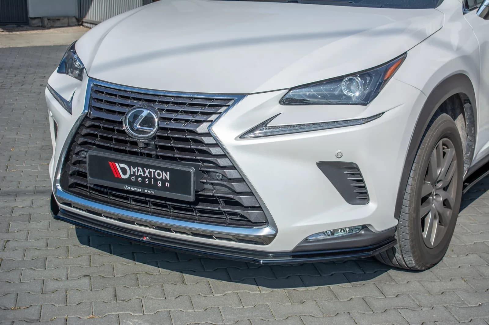 Передній сплітер Maxton Lexus NX рестайлінг (чорний глянець) - фото My Tuning Lab