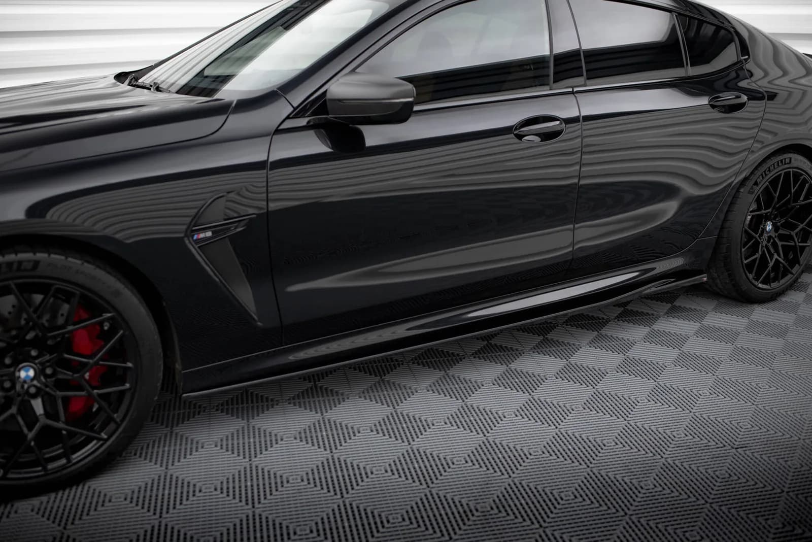 Накладки на пороги V.2 Maxton BMW M8 Gran Coupe F93 / 8 Gran Coupe M-пакет G16 - фото My Tuning Lab