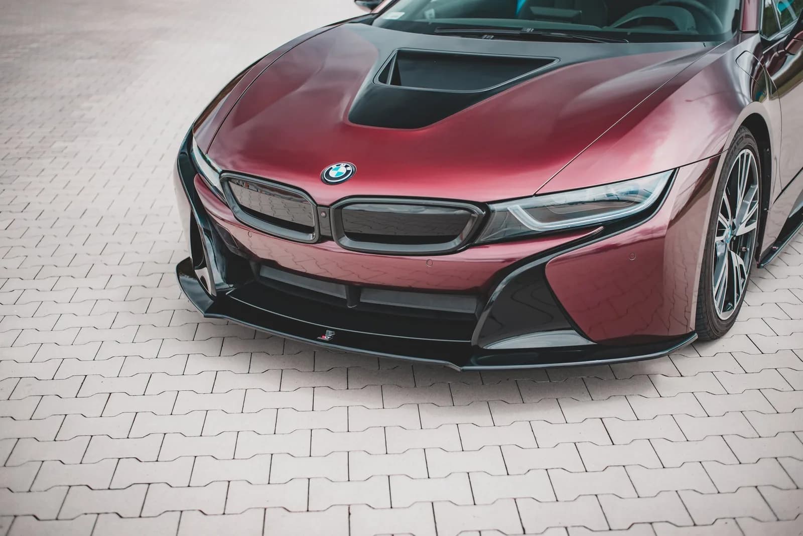 Передній сплітер Maxton BMW i8 (чорний глянець) - фото My Tuning Lab