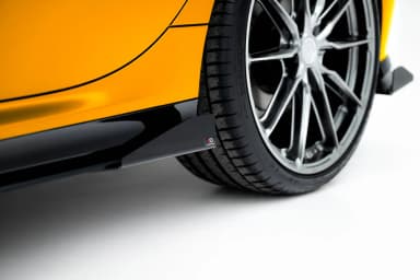 Накладки на пороги Street Pro + Flaps Maxton BMW 1 M-пакет / M135i F70 / BMW 2 M-пакет / M235i Gran Coupe F74 - фото My Tuning Lab
