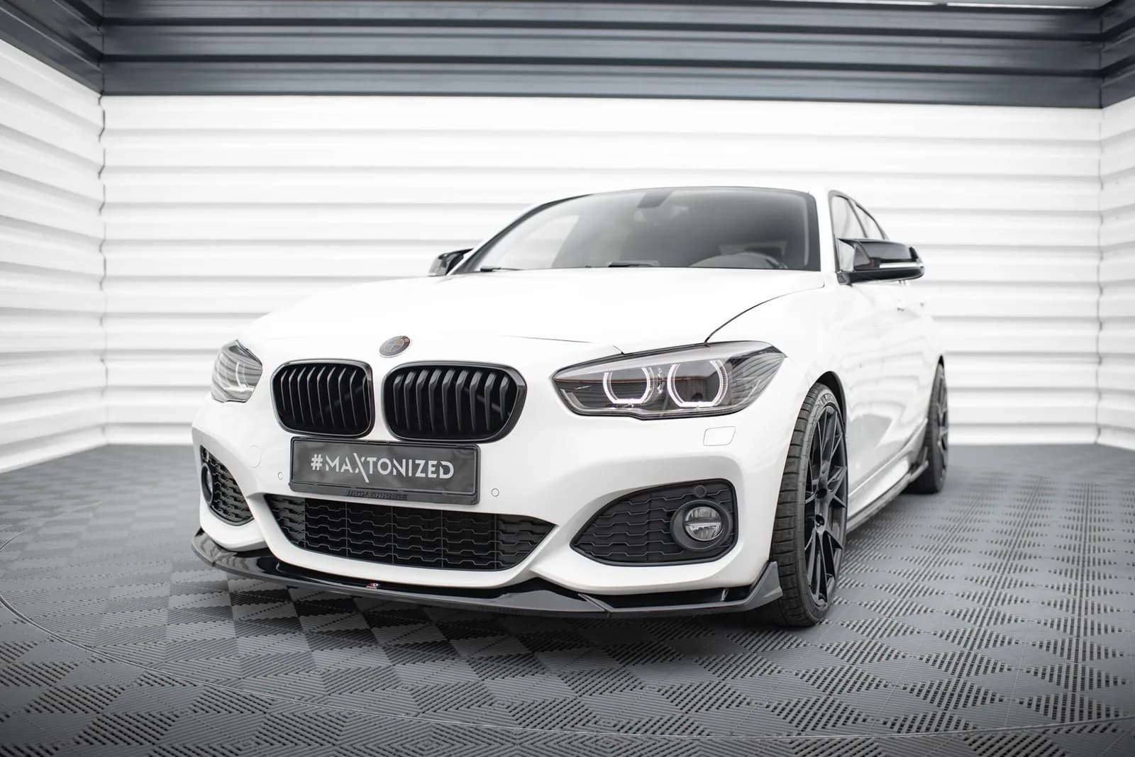 Передній сплітер V.4 CSL Look Maxton BMW 1 M-пакет / M140i F20 Facelift - фото My Tuning Lab