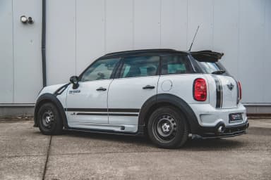 Накладки на пороги Maxton Mini Countryman MK1 JCW (чорний глянець) - фото My Tuning Lab