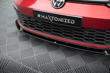 Передній сплітер V.3 + Flaps Maxton Volkswagen Golf GTI / GTE / GTD / R-Line Mk8 - фото My Tuning Lab