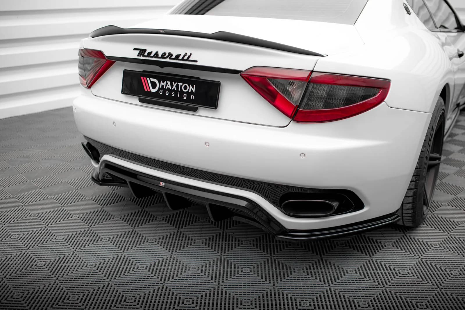 Задня накладка Maxton Maserati Granturismo Mk1 - фото My Tuning Lab