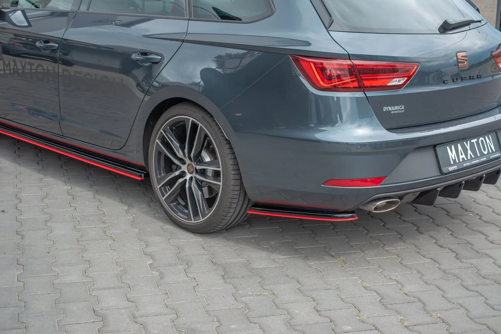 Задні сплітери Boczne V.4 Seat Leon Maxton Cupra Mk3 FL Sportstourer - фото My Tuning Lab