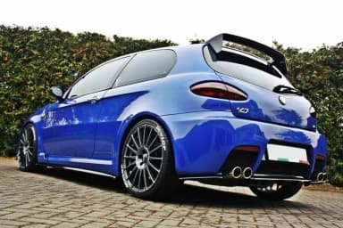 Задній сплітер srodkowy Maxton Alfa Romeo 147 GTA (z dyfuzorem) (чорний глянець) - фото My Tuning Lab