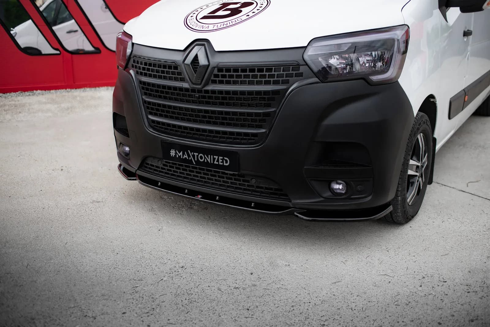 Передній сплітер Maxton Renault Master Mk3 Facelift - фото My Tuning Lab