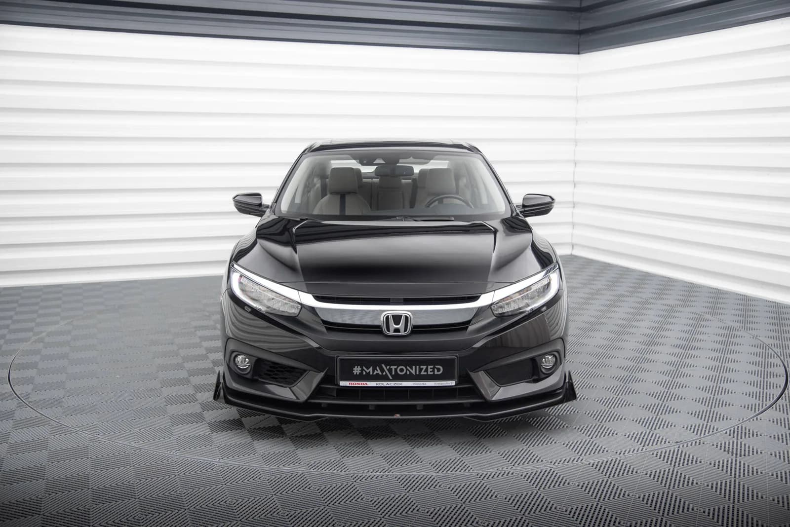 Передні флапси Maxton Honda Civic Sedan Mk10 - фото My Tuning Lab
