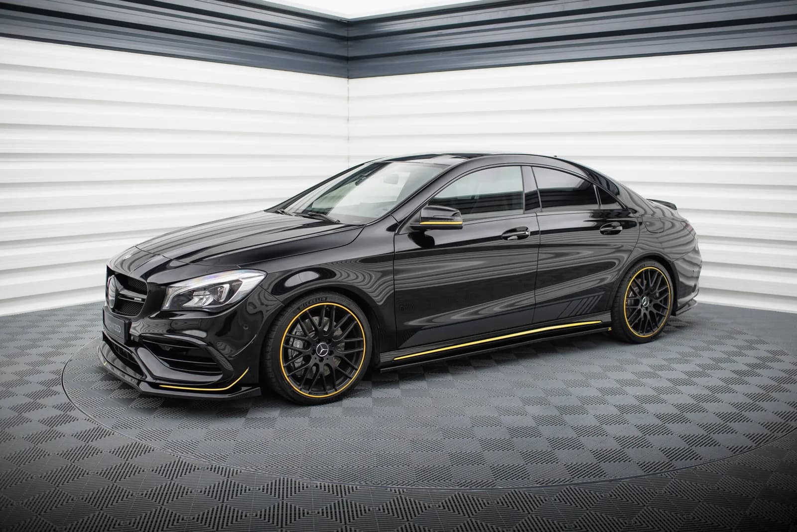 Накладки на пороги Maxton Mercedes-AMG CLA 45 C117 Facelift - фото My Tuning Lab