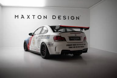 Karbonowy Spoiler Z Wewnętrznymi Wspornikami V.2 + LED Maxton BMW 1 M E82 - фото My Tuning Lab