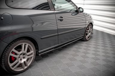 Накладки на пороги Maxton Seat Ibiza Cupra Mk3 - фото My Tuning Lab