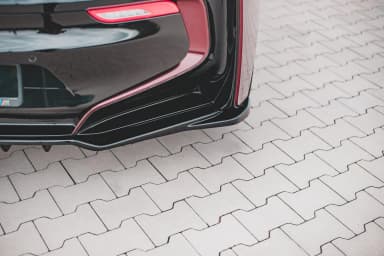 Задній центральний сплітер з дифузором Maxton BMW i8 (чорний глянець) - фото My Tuning Lab