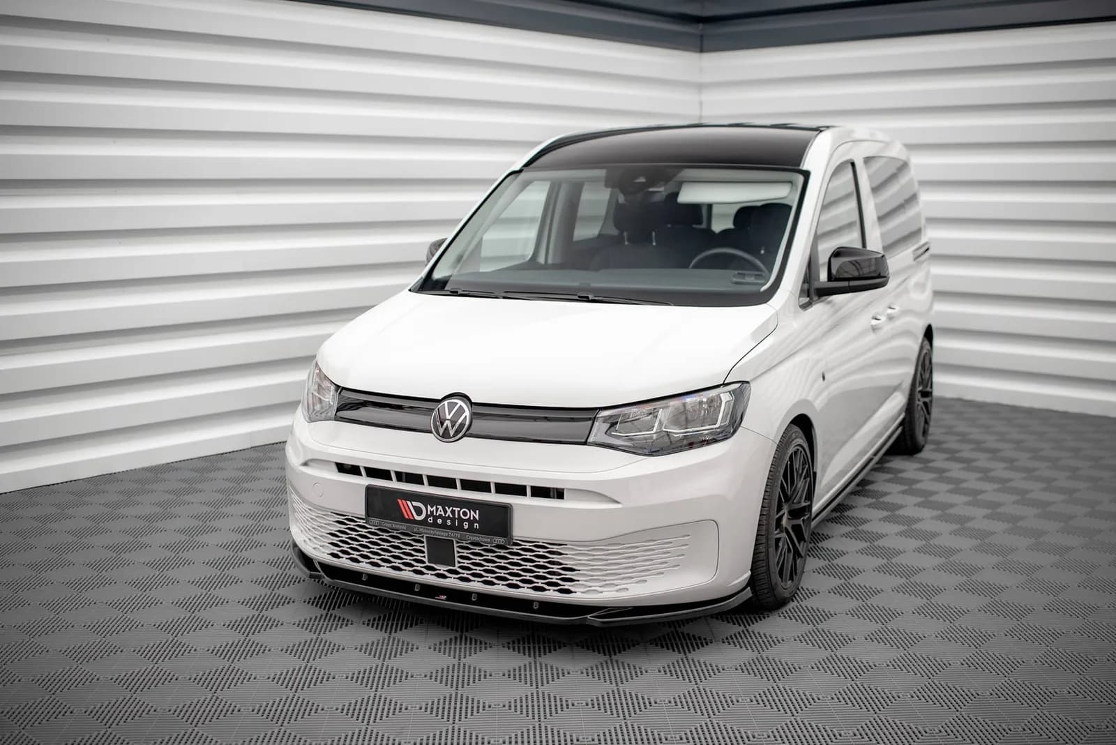 Передній сплітер V.1 Maxton Volkswagen Caddy Mk5 - фото My Tuning Lab