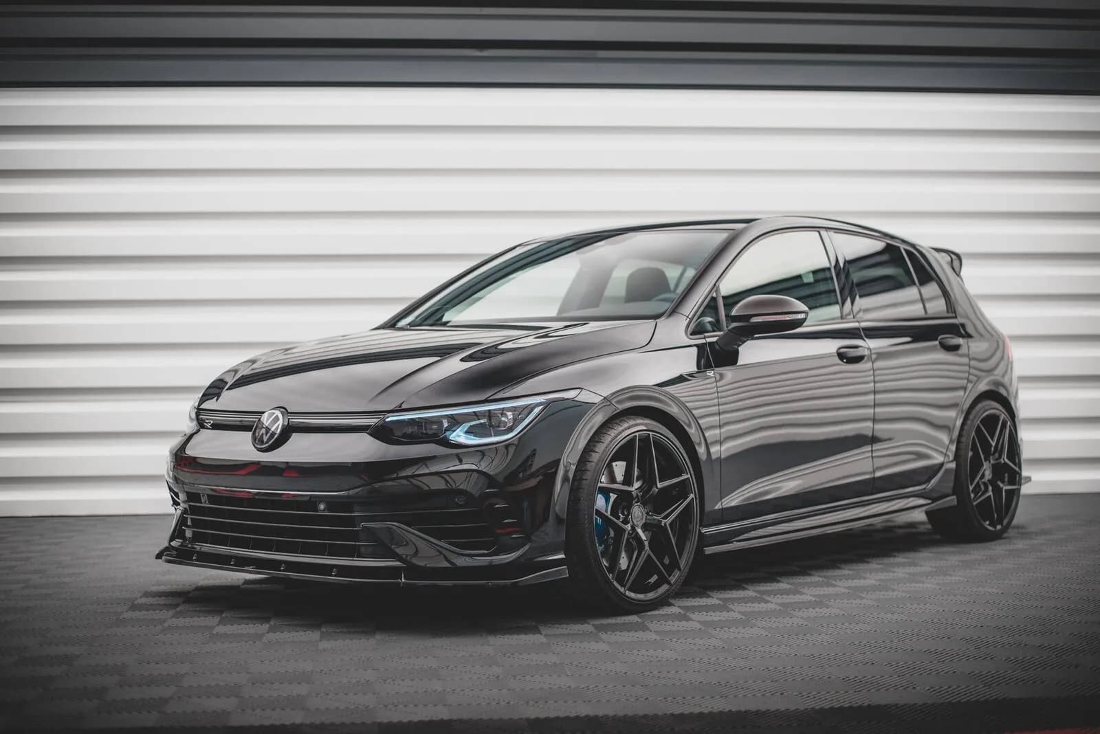 Комплект сплітерів Maxton Volkswagen Golf R Hatchback Mk8 - фото My Tuning Lab