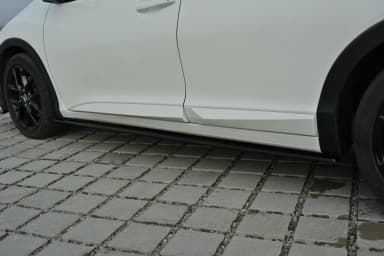 Накладки на пороги Maxton Honda Civic Mk9 - фото My Tuning Lab
