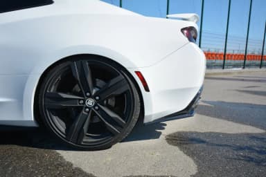 Задні сплітери boczne Maxton Chevrolet Camaro 6 Phase I 2SS Coupe (чорний глянець) - фото My Tuning Lab