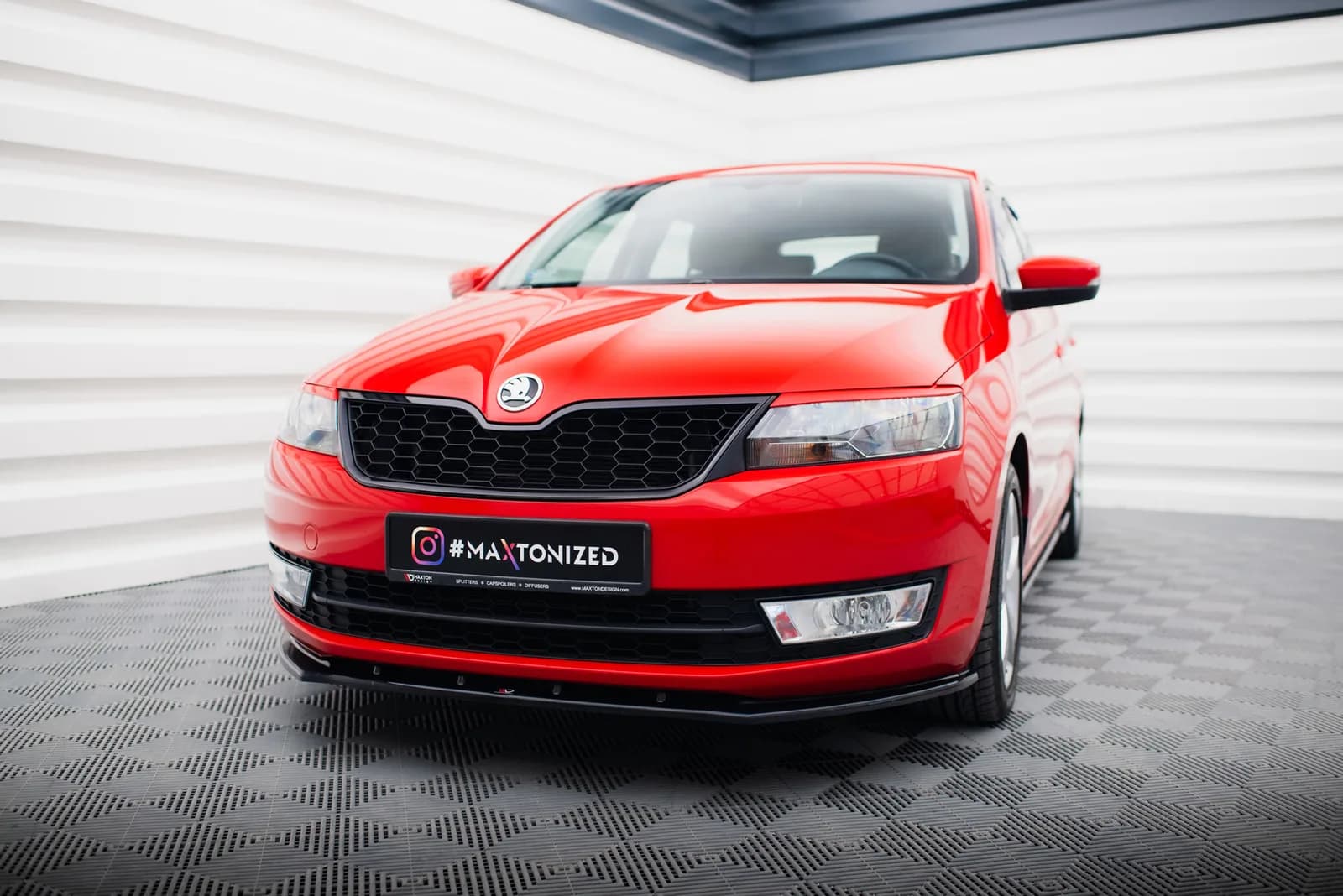 Передній сплітер V.2 Maxton Skoda Rapid - фото My Tuning Lab