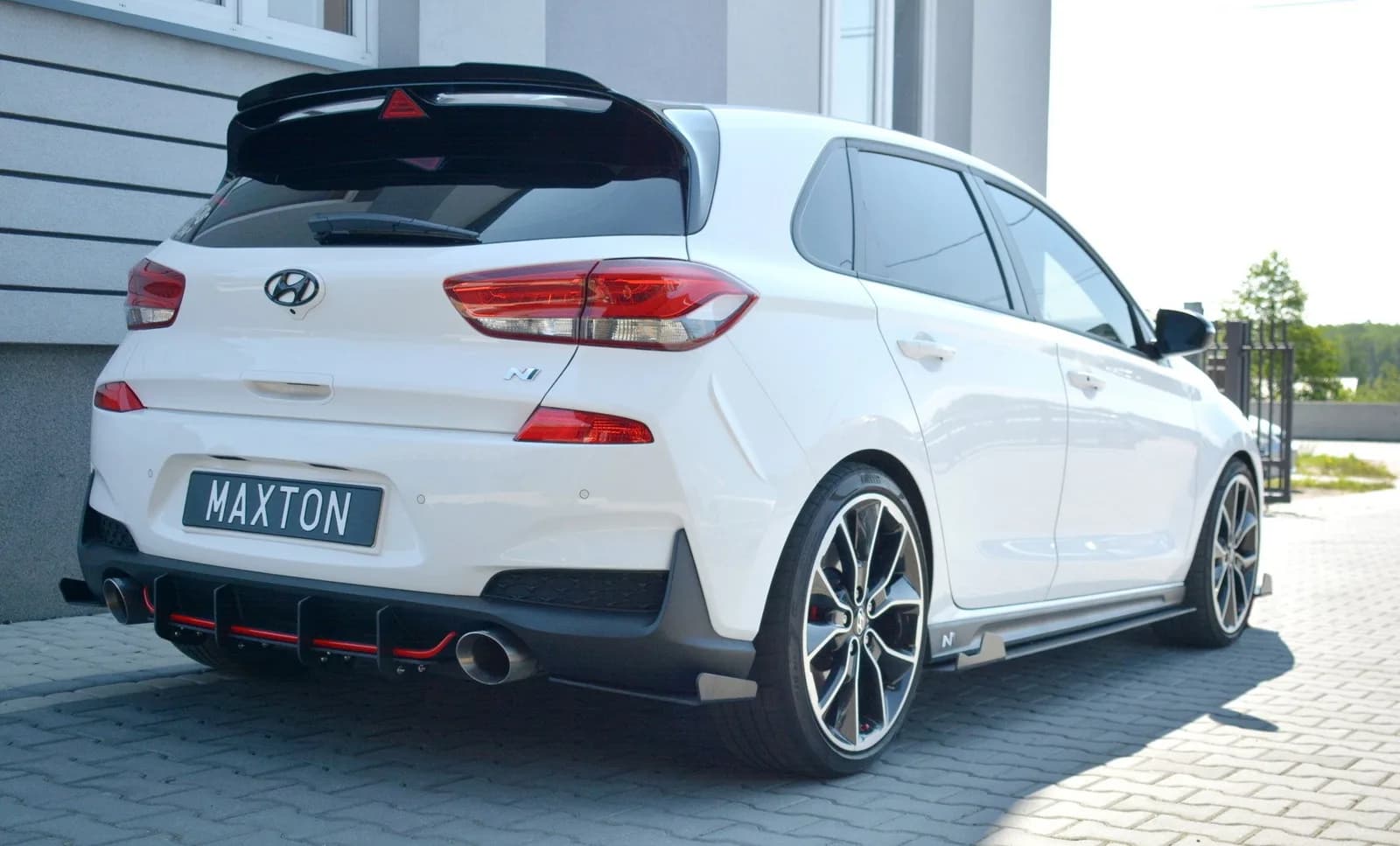Накладки на пороги Maxton Hyundai i30 MK3 N - фото My Tuning Lab