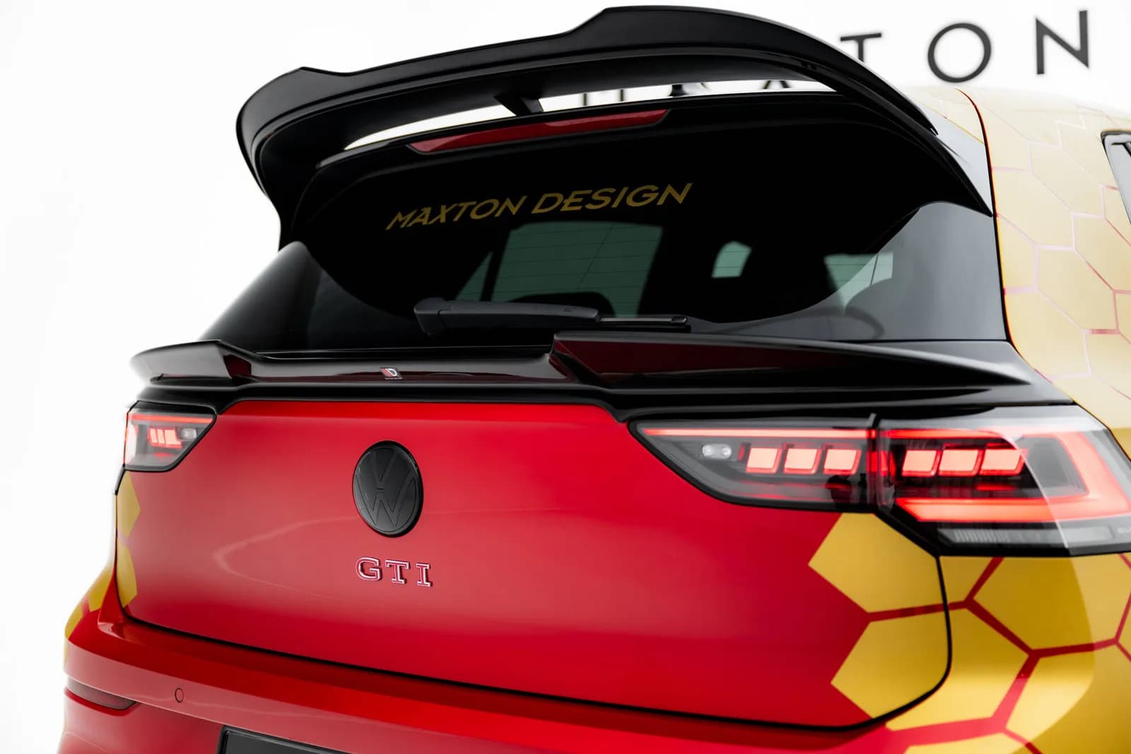 Dolny 3D спойлер Maxton Volkswagen Golf GTI / GTI Clubsport / R / R-Line / GTE / GTD Mk8 / Mk8 Facelift - фото My Tuning Lab