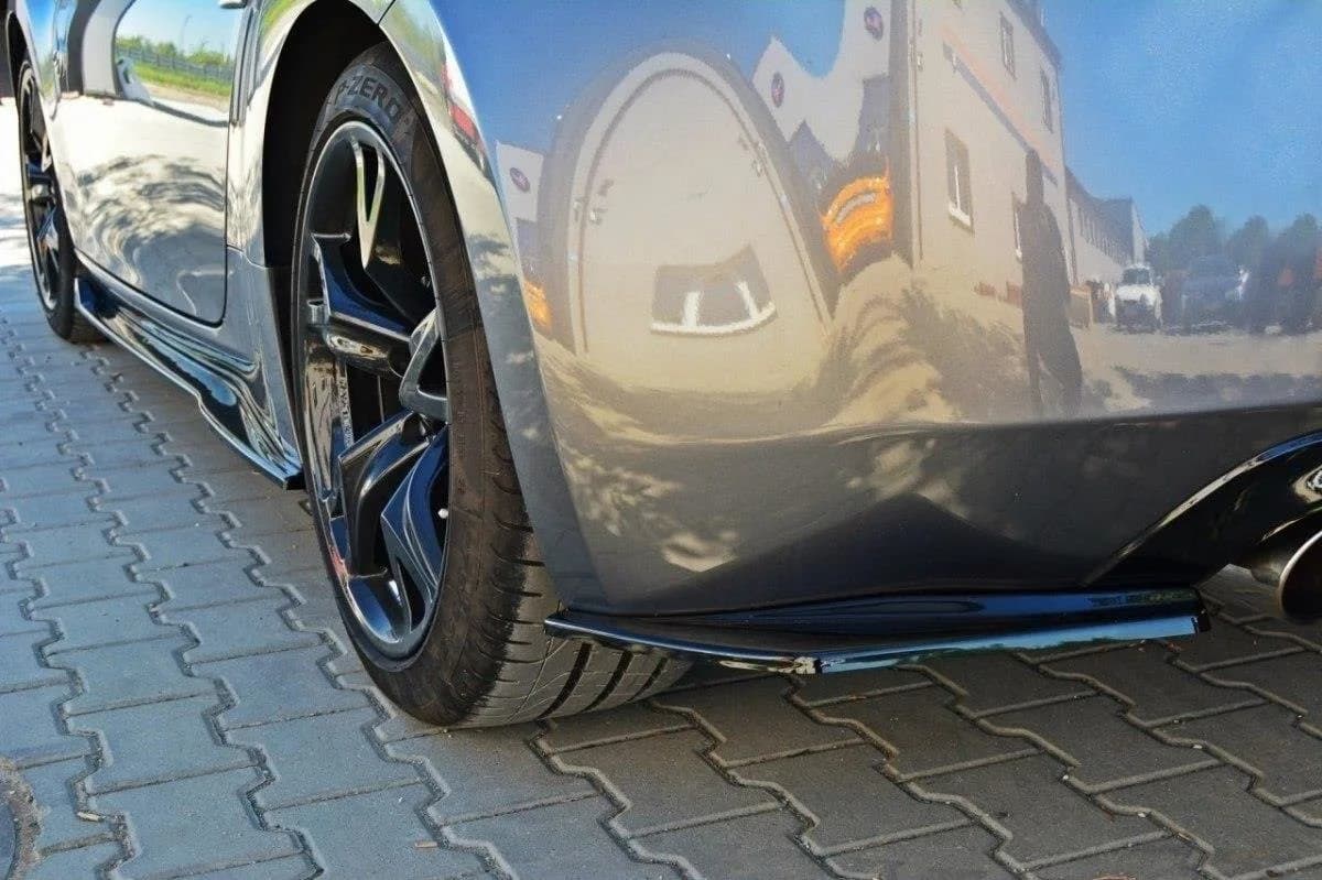 Задні сплітери Boczne V.1 Maxton Nissan 370Z - фото My Tuning Lab