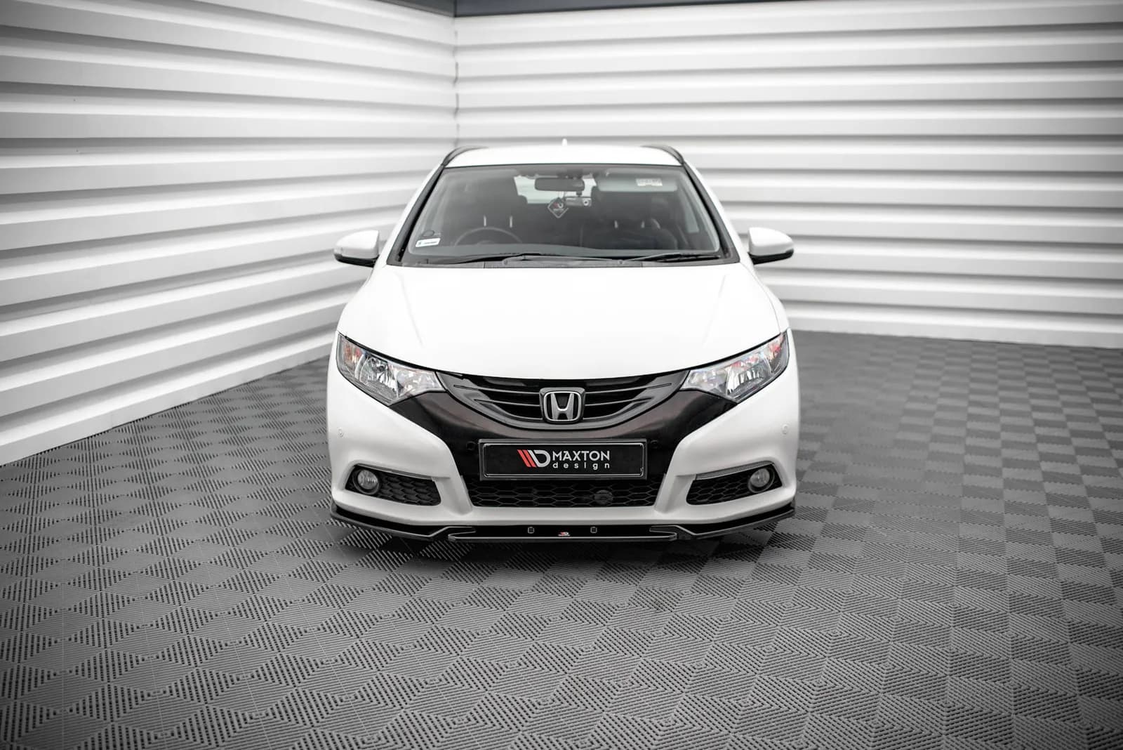 Передній сплітер V.2 Maxton Honda Civic Mk9 - фото My Tuning Lab