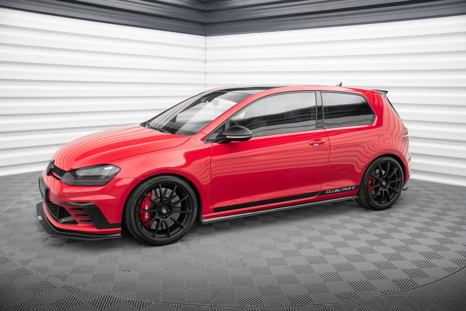 Накладки на пороги Maxton Volkswagen Golf MK7 GTI Clubsport - фото My Tuning Lab