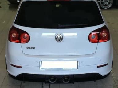 Задній дифузор Maxton Volkswagen Golf MK5 R32 - фото My Tuning Lab