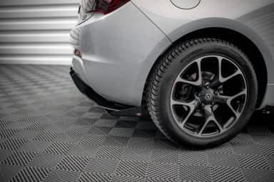 Задня накладка Street Pro + Flaps Maxton Opel Astra GTC OPC-Line J - фото My Tuning Lab