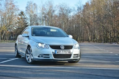 Передній сплітер Maxton V1 Volkswagen Eos (чорний глянець) - фото My Tuning Lab