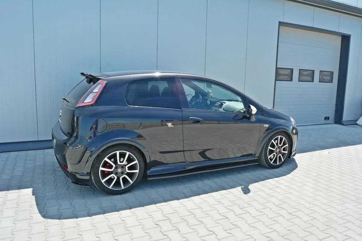 Накладки на пороги Maxton Abarth Punto Evo - фото My Tuning Lab