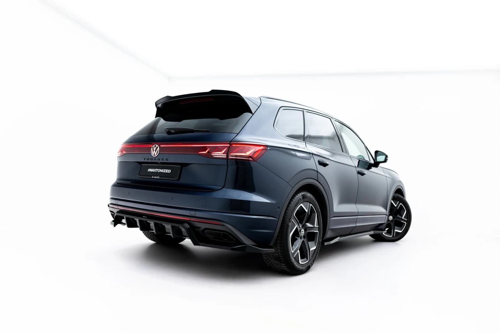 Задній сплітер (Z Dyfuzorem) Maxton Volkswagen Touareg Elegance Mk3 Facelift - фото My Tuning Lab