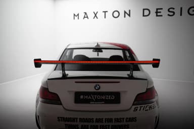 Karbonowy Spoiler Z Wewnętrznymi Wspornikami V.2 + LED Maxton BMW 1 M E82 - фото My Tuning Lab
