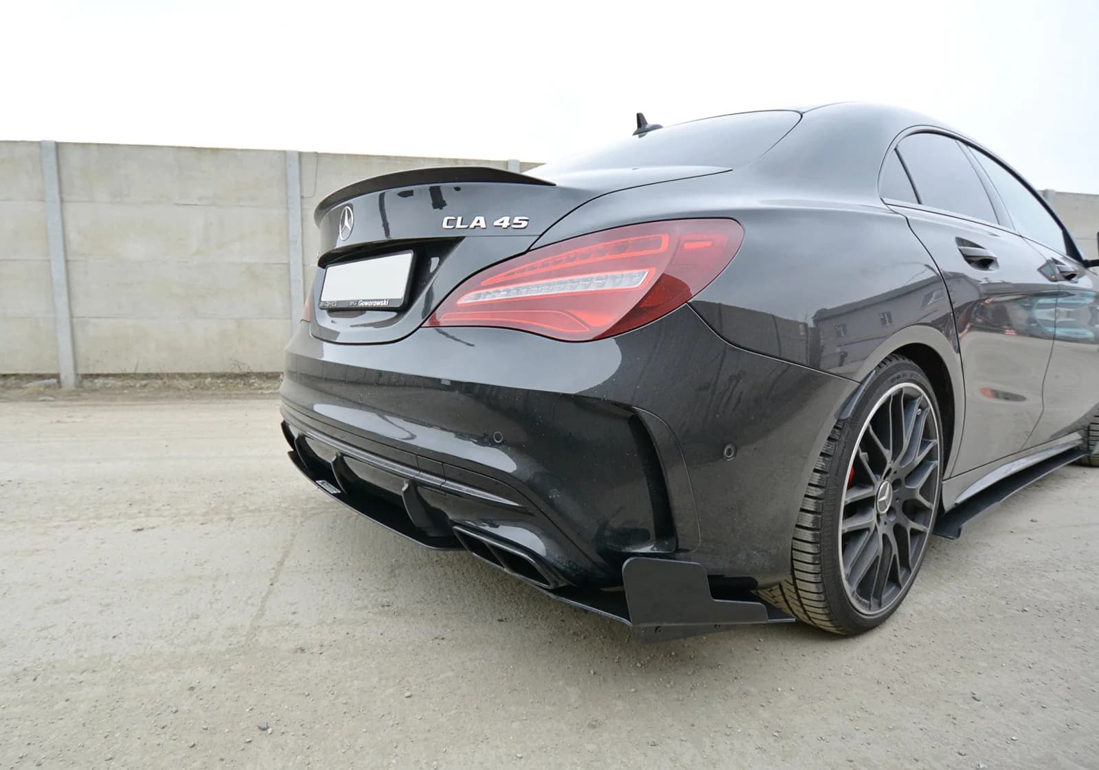 Задні сплітери Boczne Racing Mercedes CLA A45 AMG C117 Facelift - фото My Tuning Lab