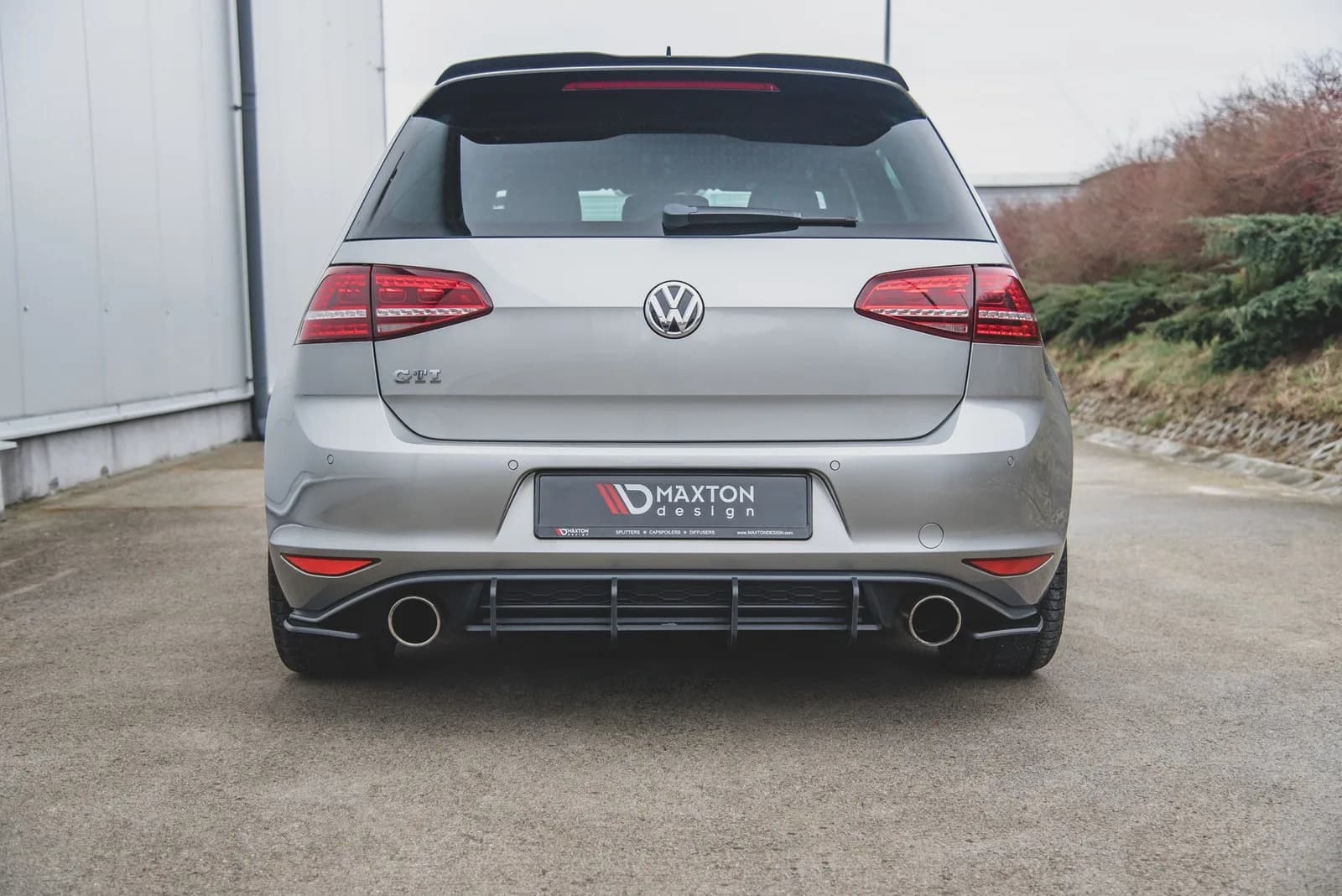 Maxton Design Задній дифузор Street Pro V.2 VW Golf 7 GTI - фото My Tuning Lab